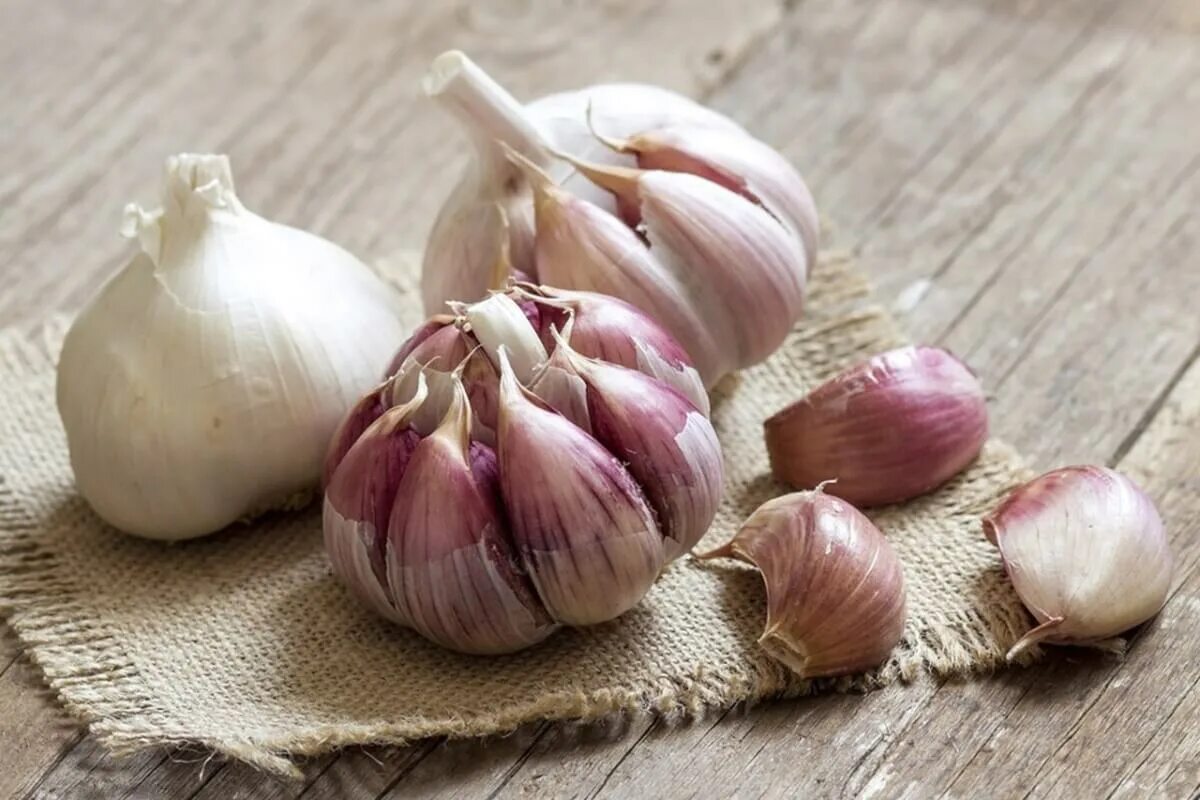 Istället för salt, tillsätt vitlök i maten