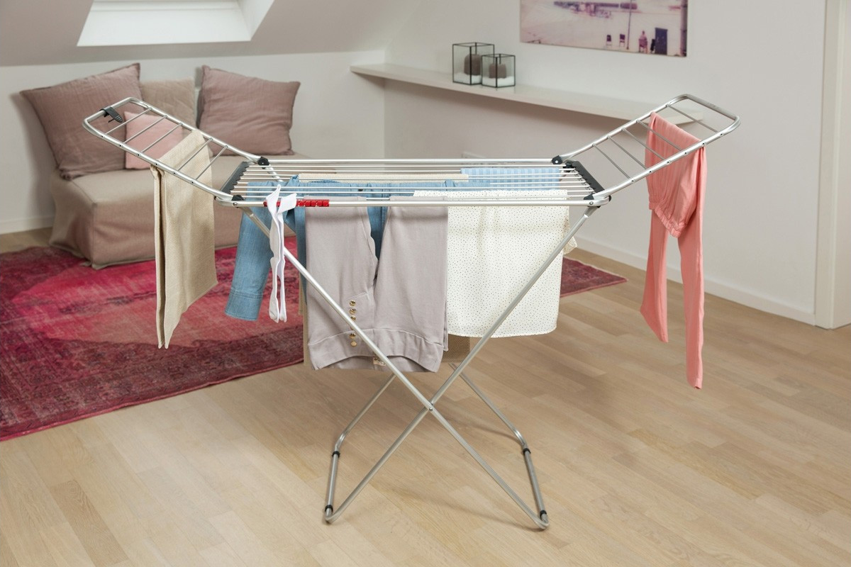 Japansk metod för att snabbt torka kläder på vintern. Fukt ansamlas inte i hemmet