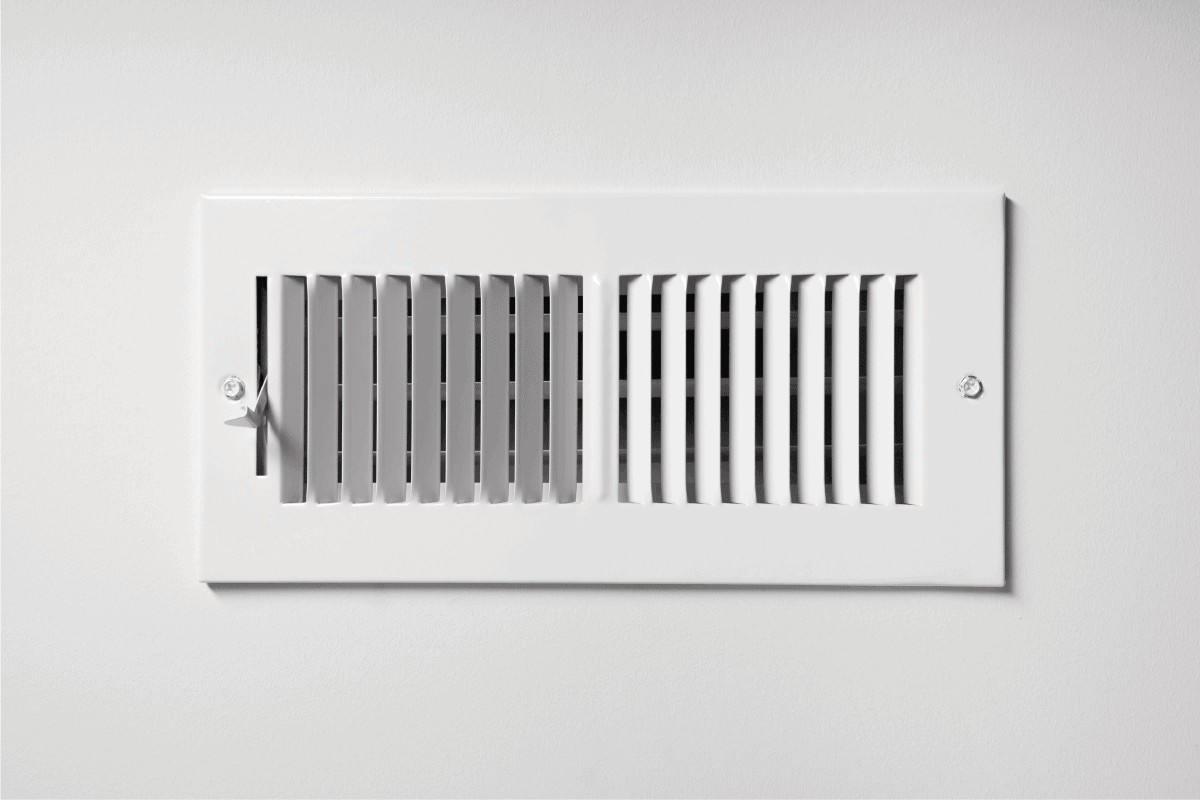 ventilationsgaller i väggen