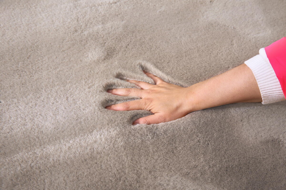 tjock och mjuk matta mot kalla